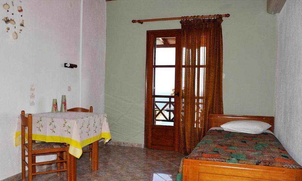 Pension Andromeda Patitírion Habitación foto